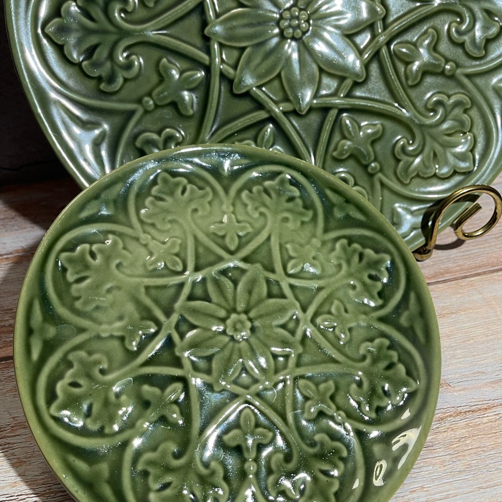 French Art Nouveau Plates in Green Embossed Floral Patterns Dark Green Set of 2 - Picture 2 of 7
